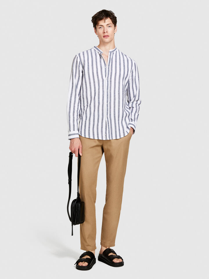 Mandarin collar shirt in linen blend - men's regular fit shirts - Dark Gray | Sisley image number 1